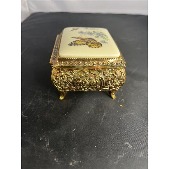 Vtg Westland Metal Trinket Music Box Butterflies Floral Porcelain Top Japan - Picture 3 of 9